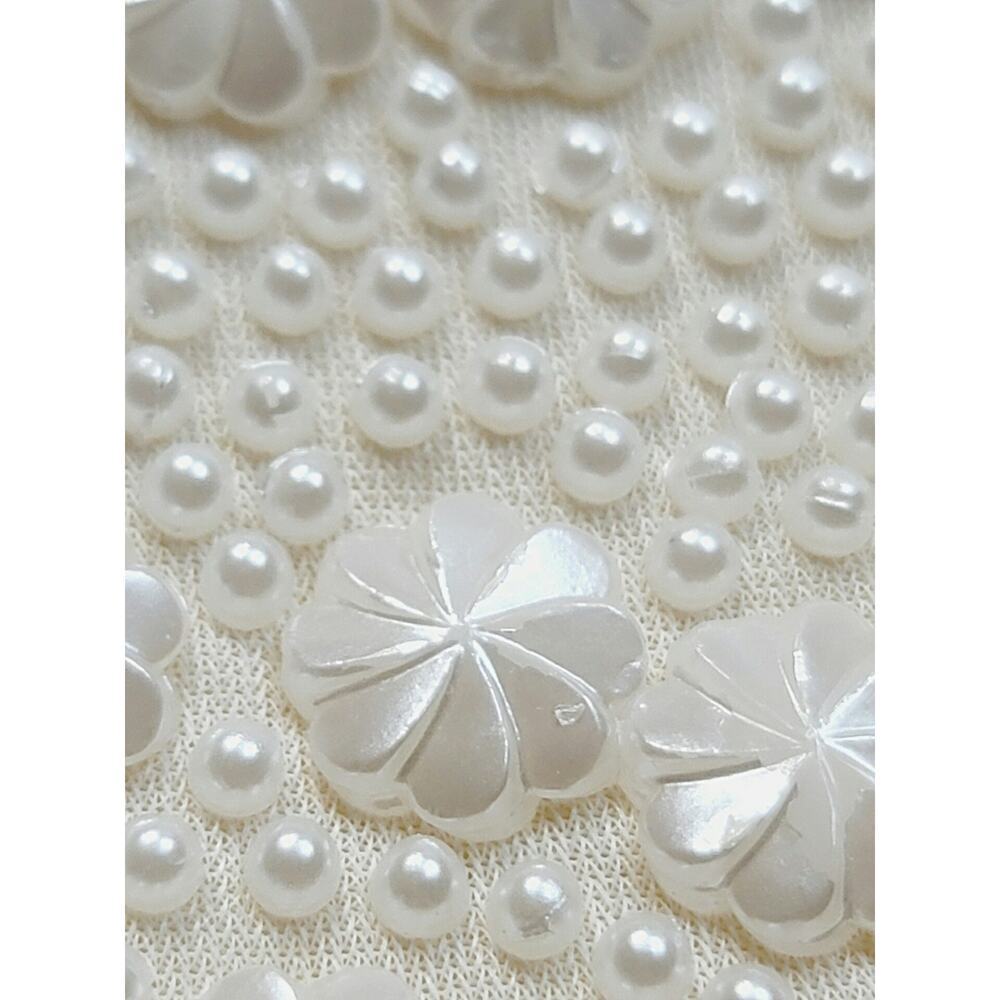 Vintage Cream Colored Pearlized Wrist Evening/Wedding Bag - Picture 8 of 12